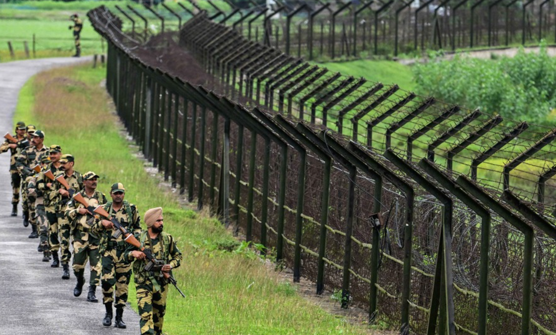 Defence and public safety border perimeter visual
